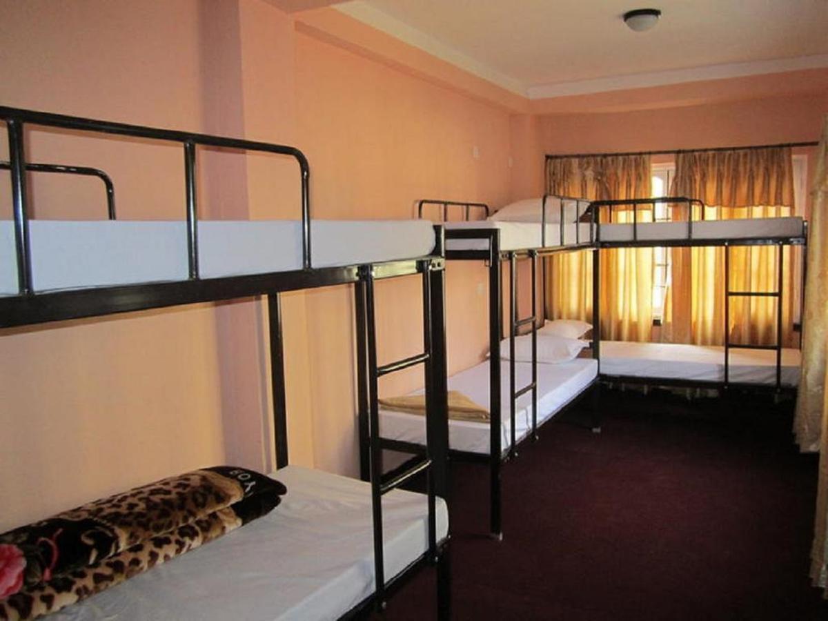 Everest Home Stay Apartment Lalitpur المظهر الخارجي الصورة