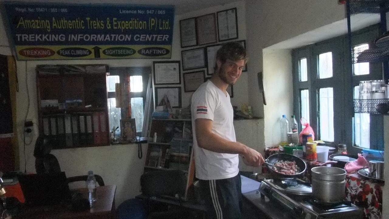 Everest Home Stay Apartment Lalitpur المظهر الخارجي الصورة