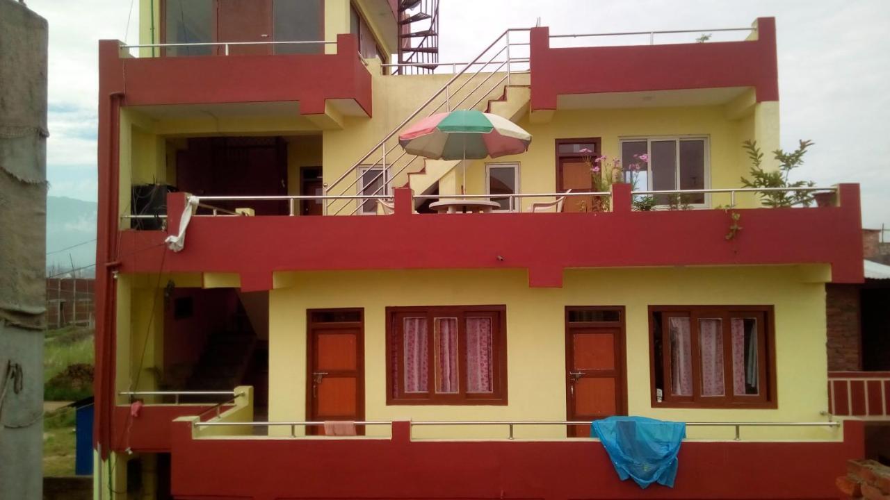 Everest Home Stay Apartment Lalitpur المظهر الخارجي الصورة