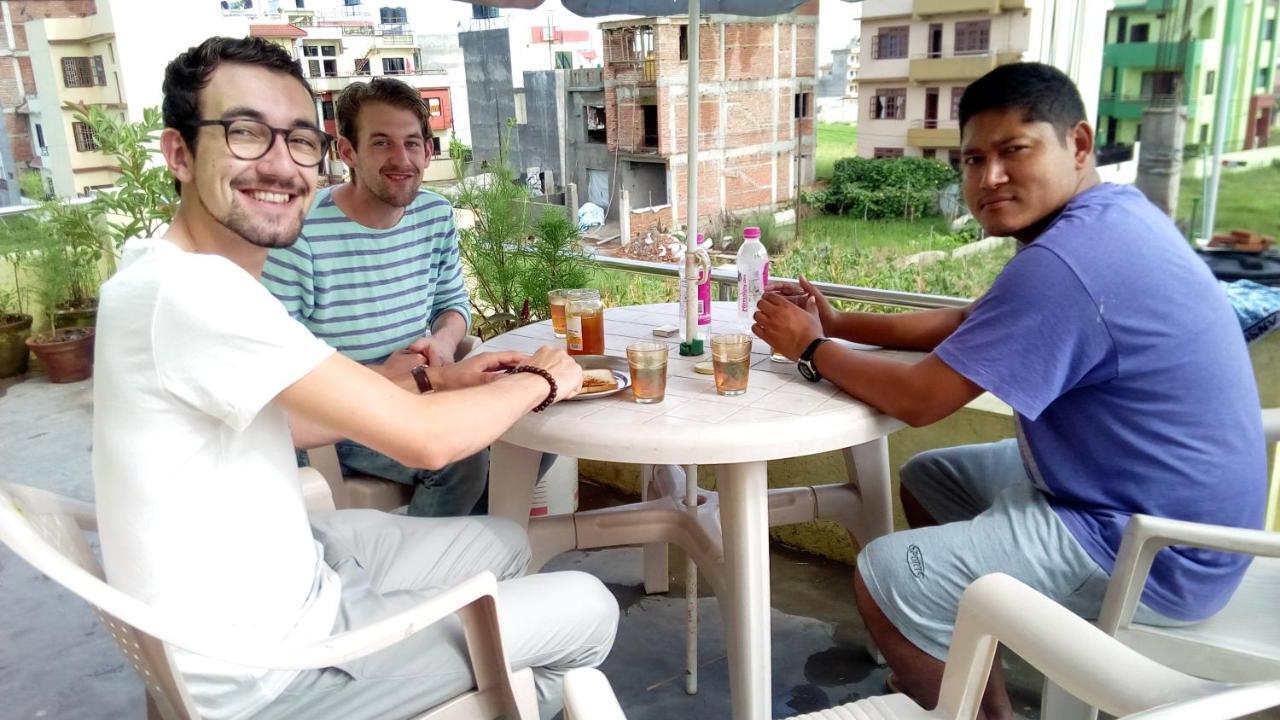Everest Home Stay Apartment Lalitpur المظهر الخارجي الصورة